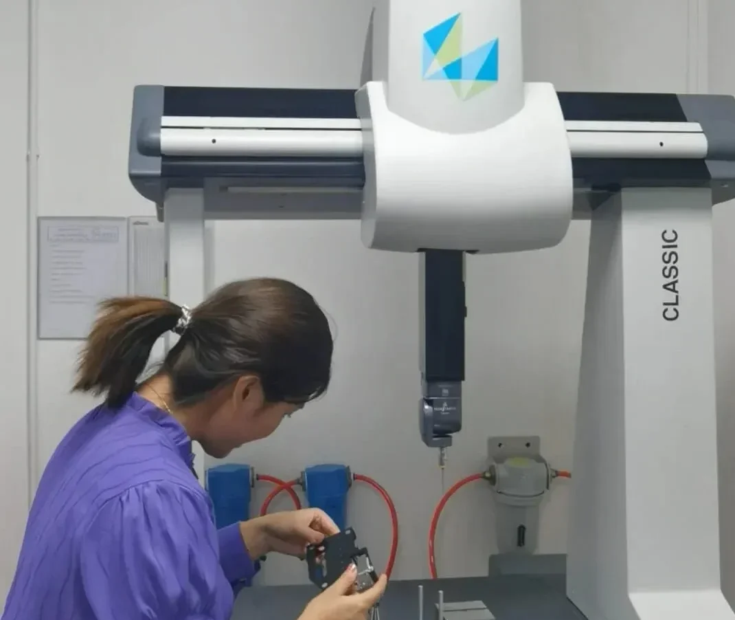 3D Coordinate Measuring Machine (CMM)