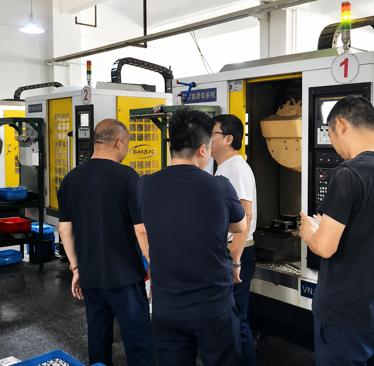 Customer visiting LuckyHxs factory for pin project review 3